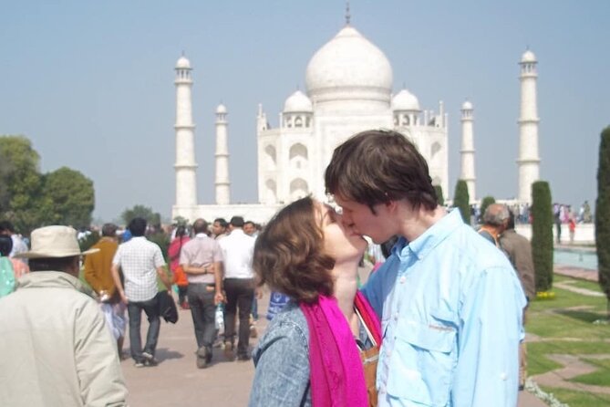 Sunrise Taj Mahal 2-Day Tour: Agra Fort & Fatehpur Sikri - The Taj Mahal at sunrise