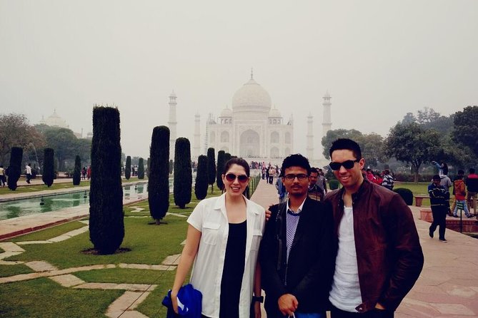 Sunrise Taj Mahal & Agra fort tour with Professional Photographer - What the $110 price really covers