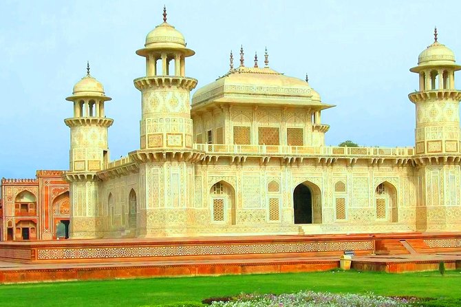 Sunrise Taj Mahal Day Trip from Delhi with Guide & Transfers - Who should book this Agra day trip?