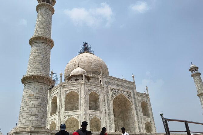 Sunrise Taj Mahal Private Tour from Delhi - Why private guiding changes the day