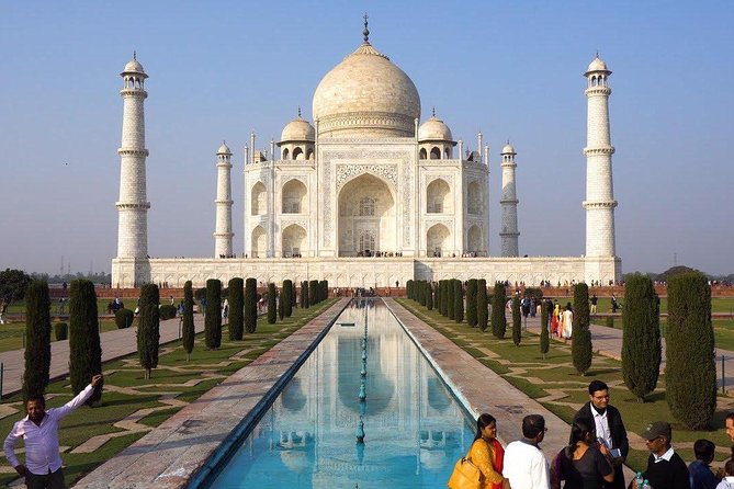 Sunrise Taj Mahal Tour from Delhi with Entrance and Food - Why the sunrise start is worth the lost sleep