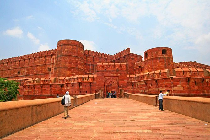 Sunrise Taj Mahal Tour from Delhi with Entrance and Food - Who will get the most from this tour