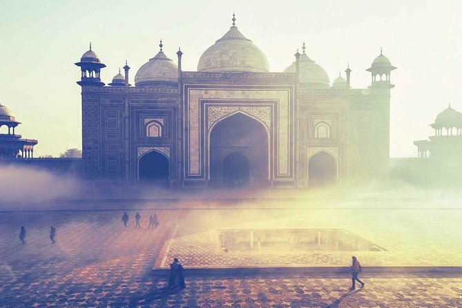 Sunrise Taj Mahal Tour from Delhi with Entrance and Food - Entering the Taj Mahal in the morning