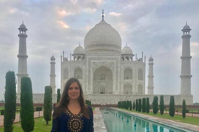 Sunrise Taj Mahal Tour from Delhi With Guide - The 9 a.m. lunch stop and what you pay for