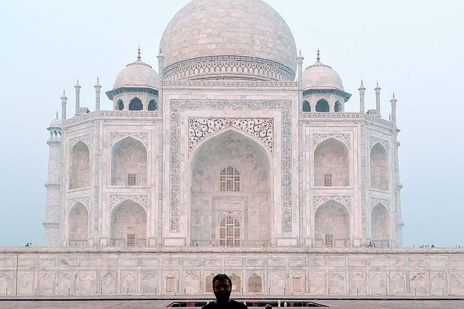 Sunrise Taj Mahal Tour from Delhi With Guide - Reaching the Taj Mahal at sunrise