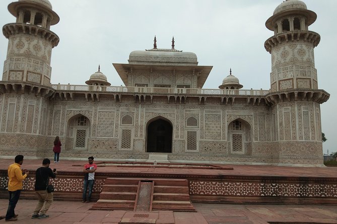 Sunrise TOUR To TAJ MAHAL, AGRA FORT & BABY TAJ from New Delhi.. - Baby Taj, the quieter third stop