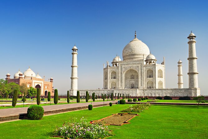 Taj Mahal Agra Fort and Baby Taj Same Day Tour By Car From Delhi - Leaving Delhi in a private air-conditioned car