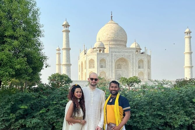 Taj Mahal, Agra Fort & Baby Taj Tour from Delhi by Car–Fast Entry - Agra Fort, a powerful second act