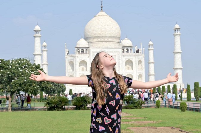 Taj Mahal, Agra Fort & Baby Taj tour from Delhi by Car with Meal - Safety, comfort, and family suitability