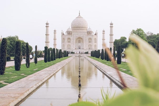 Taj Mahal, Agra Fort, Baby Taj Tour from Delhi by Superfast Train - Why the train makes this Agra trip practical