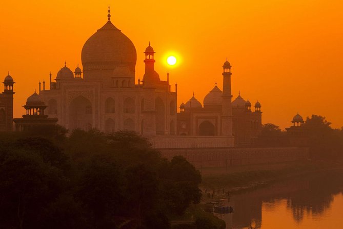 Taj Mahal, Agra Fort & Elephant Rescue Sanctuary Private Day Trip - Who should book this experience