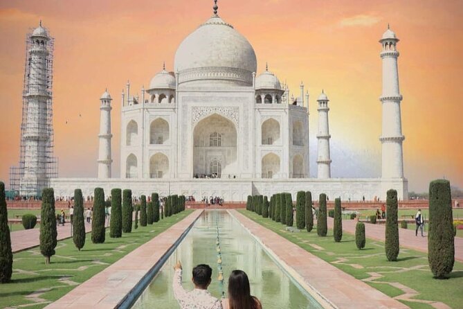 Taj Mahal & Agra Private Day Tour from Delhi - All Inclusive - Meeting your guide in Agra