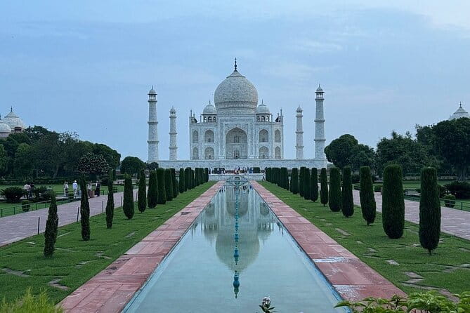 Taj Mahal & Agra Private Day Tour from New Delhi by Car with Meal - Agra Fort adds the imperial story