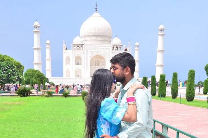 Taj Mahal & Agra Private Tour By Car with 5 Star Lunch - Guide quality and the value of personal attention