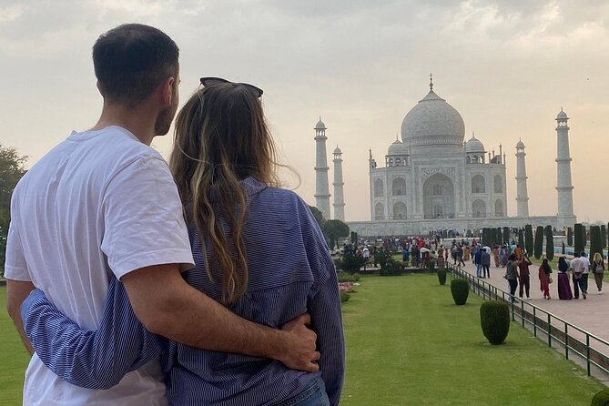 Taj Mahal & Agra Private Tour from Delhi by India's Fastest Train - Why the Train Makes Agra Possible in One Day