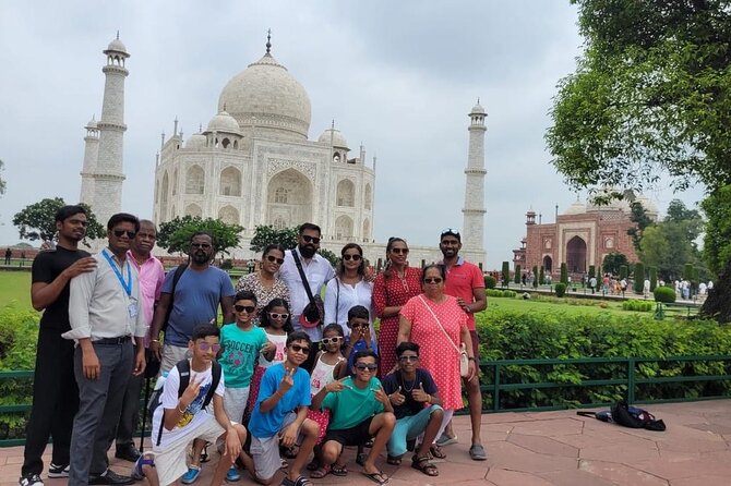 Taj Mahal & Agra Private Trip by Car from Delhi with 5 Star Meal - Key points to know before booking