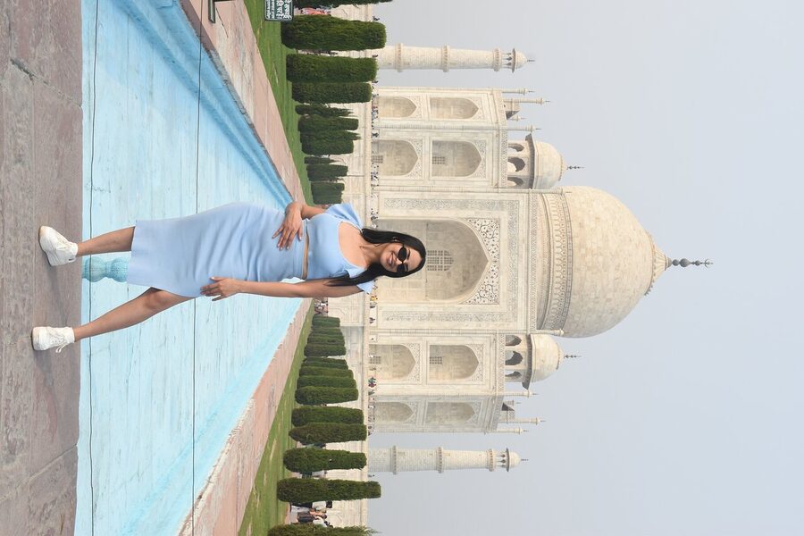 Taj Mahal and Agra Private Car Tour from Delhi with 5 Star Lunch - Is the $10 price good value?