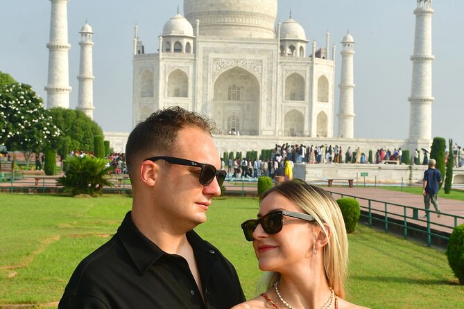 Taj Mahal and Agra Same Day returning Tour from Delhi by Car - Leaving Delhi in a private air-conditioned car