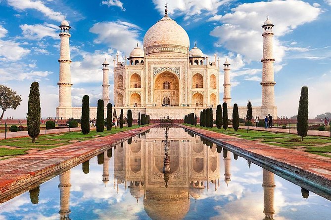 Taj Mahal at Sunrise and Agra Day Tour from Delhi - Breakfast at the Trident, Agra