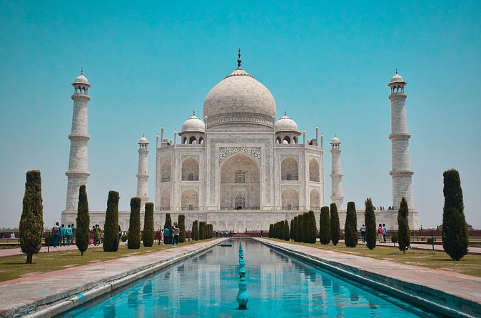 Taj Mahal Day Tour by Superfast Gatimaan Train from Delhi - Safety, comfort, and the solo visitor