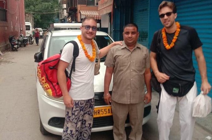 Taj Mahal Day Tour from Delhi by Car - Guide service can shape the entire experience