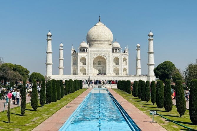 Taj Mahal day Trip from Delhi by Private Car ( Luxury & Comfort ) - A long but well-planned Delhi to Agra day