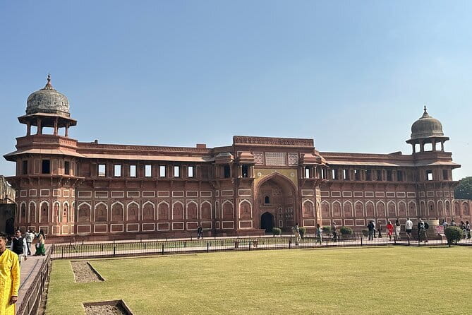 Taj Mahal day Trip from Delhi by Private Car ( Luxury & Comfort ) - The Taj Mahal, the reason to go
