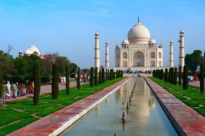 Taj Mahal Day Trip from New Delhi Airport - Who should book this Agra day trip?