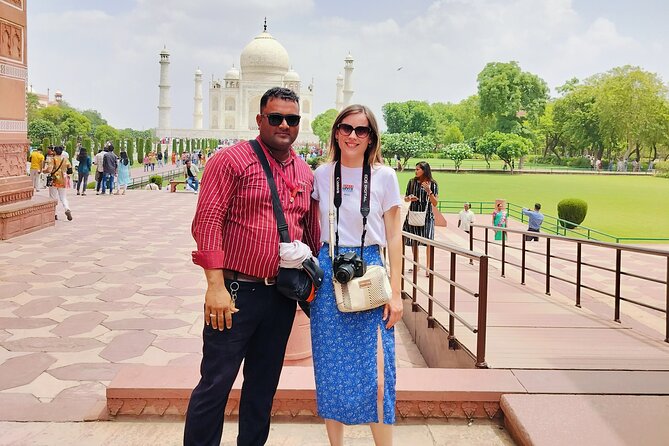 Taj Mahal Private Day Tour from Delhi by Express Train with Lunch - The Taj Mahal: allow three hours for the star attraction