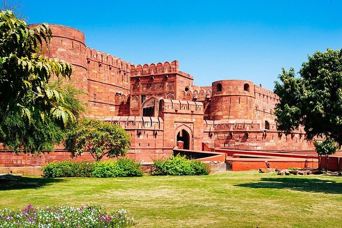 Taj Mahal Private Tour from Delhi by Car - The private drive from Delhi to Agra