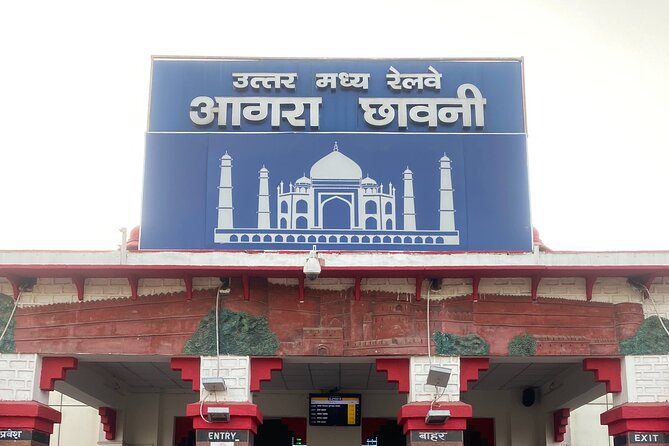 Taj Mahal Same Day Tour by India's Fastest Train - Returning to Delhi before nightfall