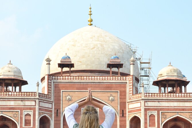 Taj Mahal Sunrise and Agra Private Tour By Car From Delhi - Lunch at the Courtyard by Marriott