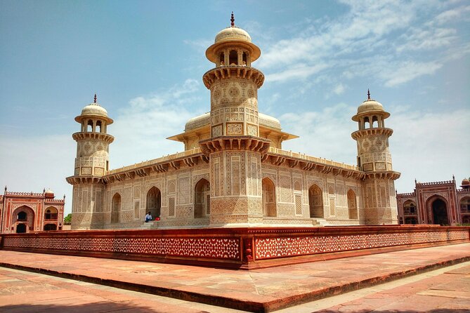 Taj Mahal Sunrise Tour from Delhi – 2-Day Agra Overnight Trip - Delhi’s major sights in one long afternoon