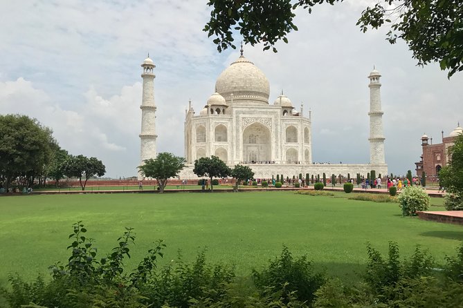 Taj Mahal Sunrise Tour From Delhi - What the $69.24 price really covers