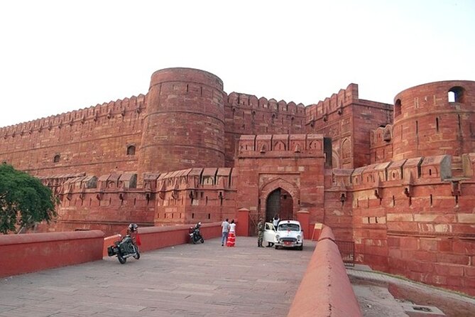 Taj Mahal Sunrise Tour from Delhi with Fort,Baby taj & breakfast - Leaving Delhi at 2:00 AM for the Taj Mahal