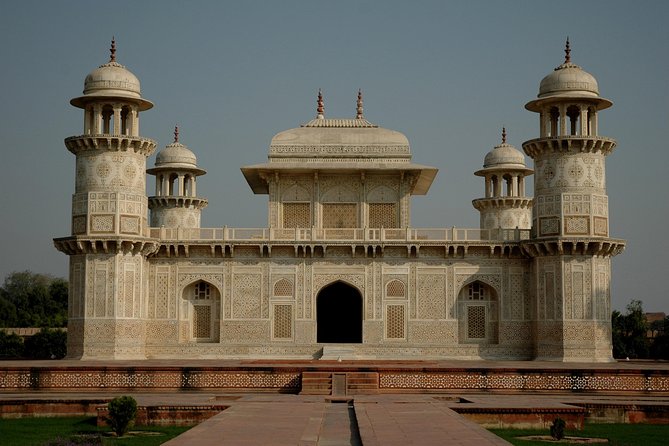 Taj Mahal Sunrise Tour from New Delhi - The physical and mental cost of one day