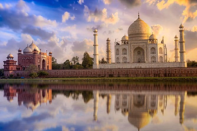 Taj Mahal Sunrise Tour with Agra overnight from Delhi - By Car - One night in Agra changes the pace