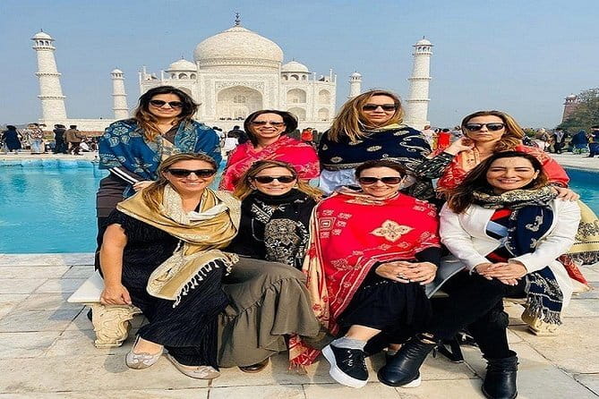 Taj Mahal Sunrise Tour with Agra overnight from Delhi - By Car - The guide can shape the whole experience
