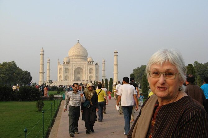 Taj Mahal Tour from Delhi by AC Car with 5 Star Meal - The three-hour road from Delhi to Agra