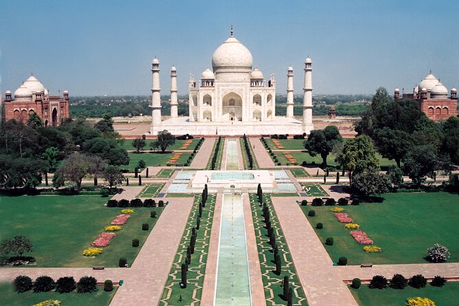 "Taj Mahal" Tour from Delhi by India's Fastest Train (Gatiman Express) - The Baby Taj and Mughal detail