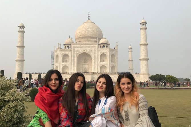 Taj Mahal Tour From Delhi By Private Car - Entering the Taj Mahal