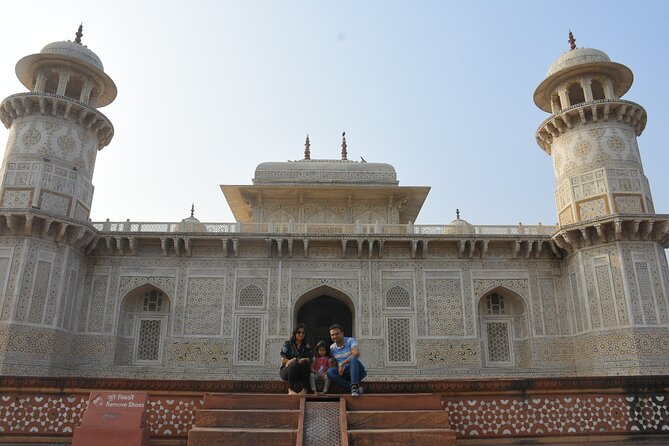 Taj Mahal Tour with High-Speed Train Experience - All Inclusive - Starting from Delhi at 6:30 AM