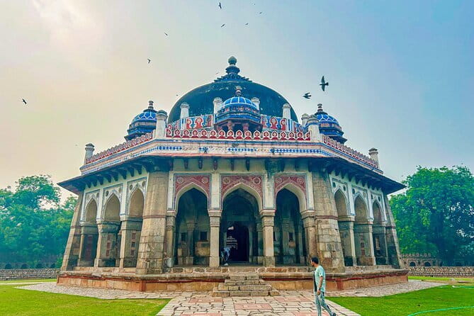The Best of Old and New Delhi: Full-Day Private Exploration - Why this tour works for a first day in Delhi