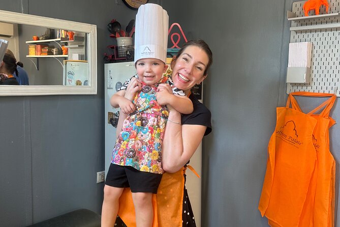 The Chef @ 5 pm (3 Main Dishes + 2 Breads) - The hands-on kitchen format