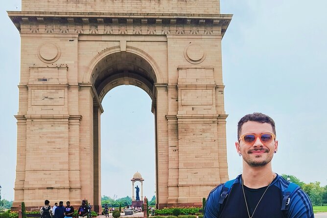 Top Sites of Delhi: Full Day Tour by Private Car - Chandni Chowk, Khari Baoli, and Jama Masjid