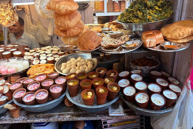 Tour to Old Delhi with Guide and Pickup - What the pickup and vehicle add