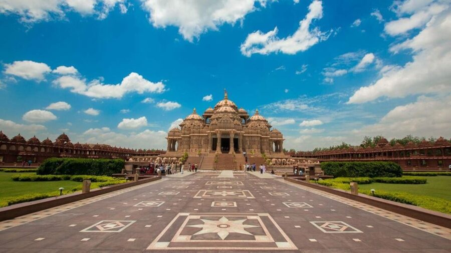 Tour To Swaminarayan Akshardham Guide & Delhi Transfers - Key points to know before booking