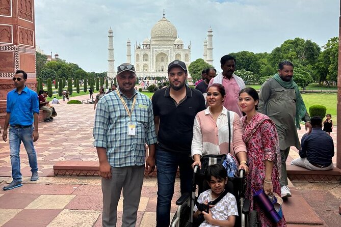 Trip To Taj Mahal From Delhi - Agra Fort and the Mughal story