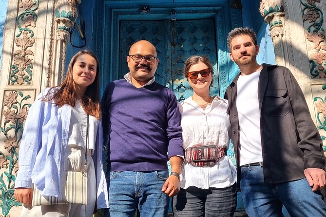 Unlock Delhi's Secrets: Food and Photography Full Day Tour - From a Jain temple to the calm of a Sikh temple
