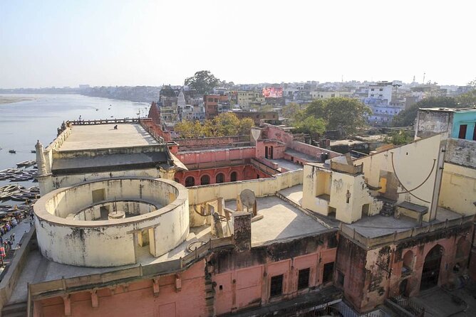 Varanasi Day Tour with Ganges Boat Ride & Evening Aarti - Four temples with different purposes